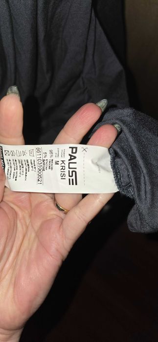 Продавам чисто нови блуза Pause Krisi и рокля Negative Alberta