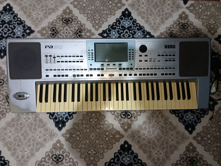 Korg pa 50 kafolati  1 yil