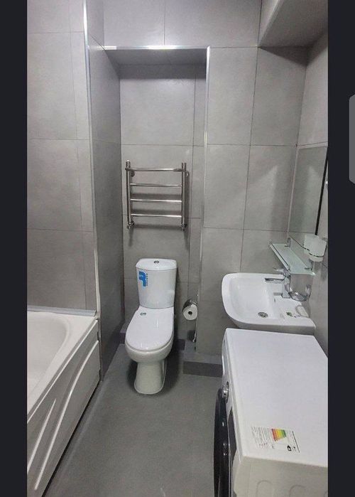 Mirobod bozori yonida kvartira bor