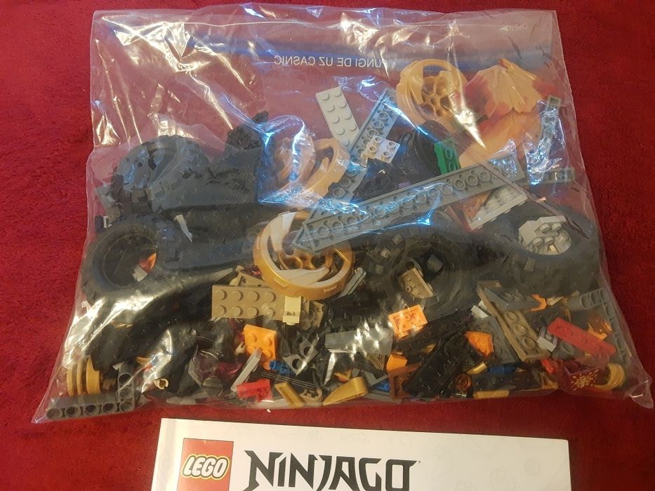 LEGO Ninjago: Masina-Dragon a lui Cole 71769, 8 ani+, 384 piese