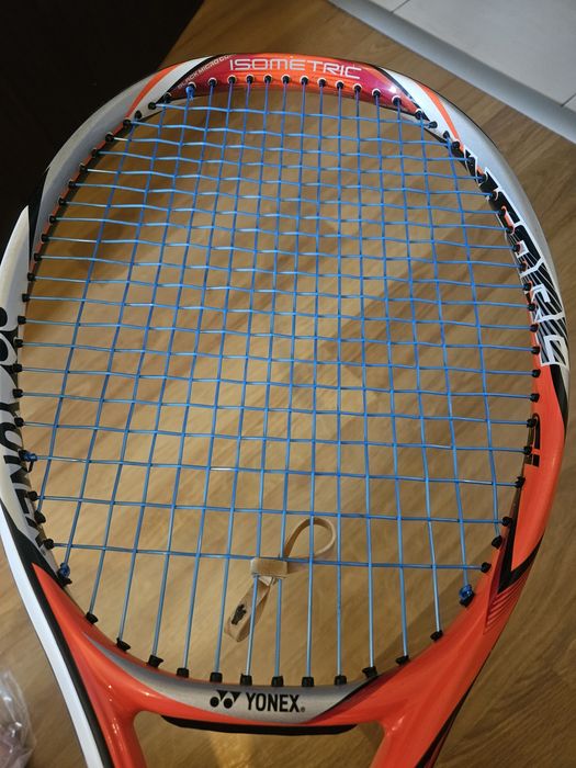 Yonex VCore Si 98 305 grame Stare excelenta Maner 3