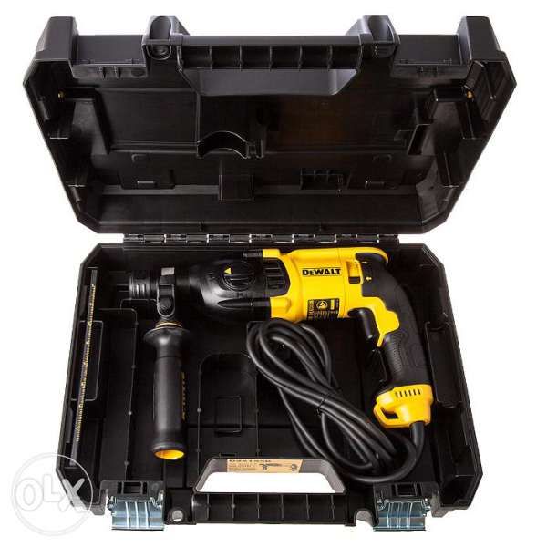 Перфоратор със SDS plus 800W куфар DeWALT D25133K ( безпл.доставка )