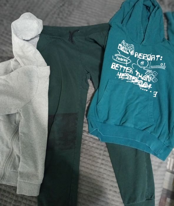 Подарявам дрехи за момче