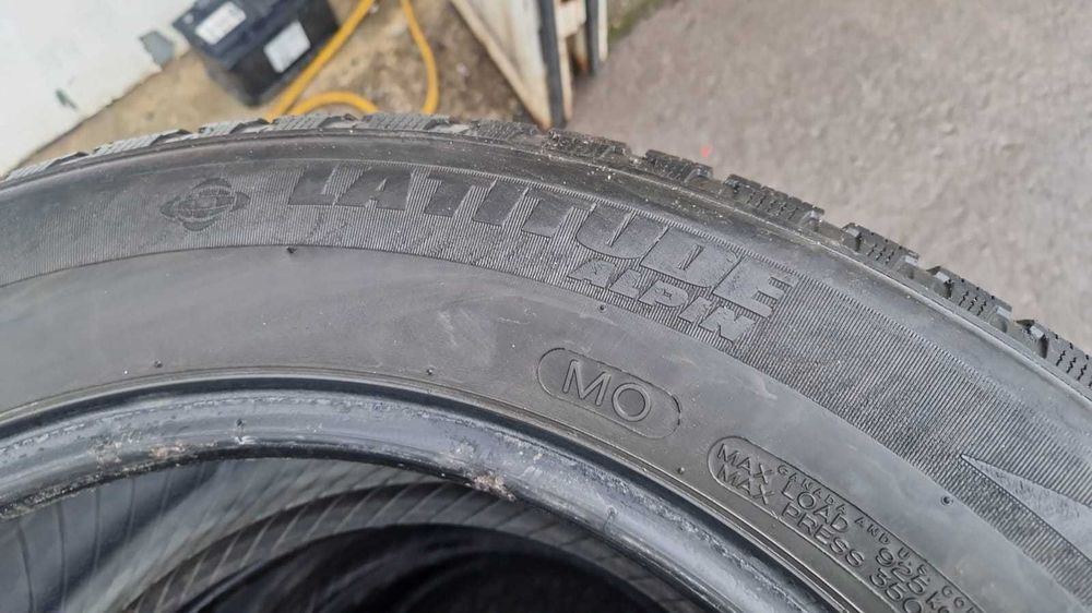 Set anvelope Michelin Latitude 255 55 18