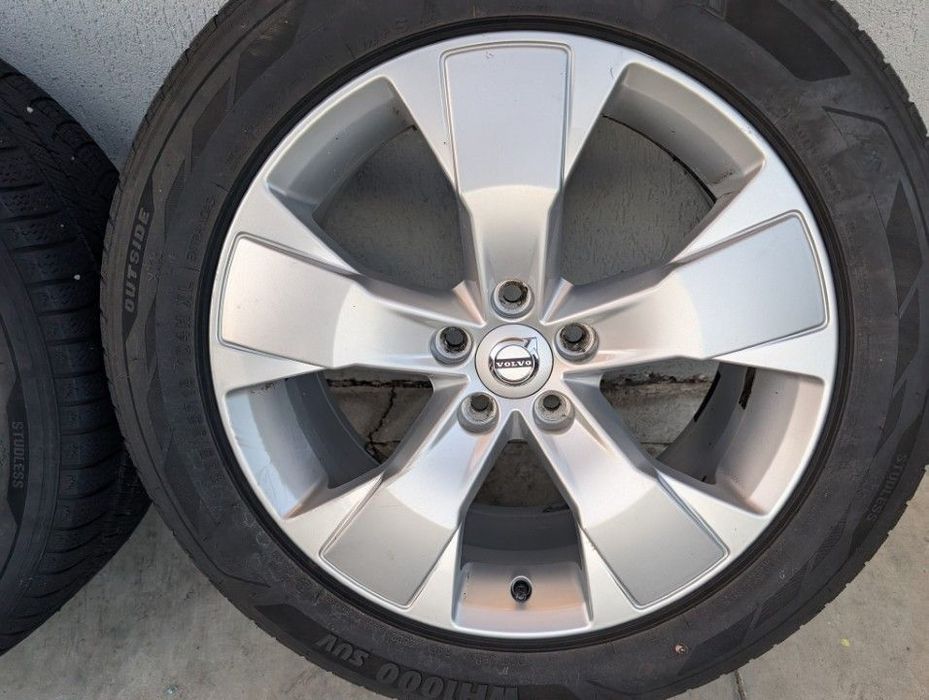 Jante 5 spite 18" Volvo XC40 XC60 S60 V60 CC S90 V90 anvelope 235/55R18 ZEETEX 2022 - 31471553
