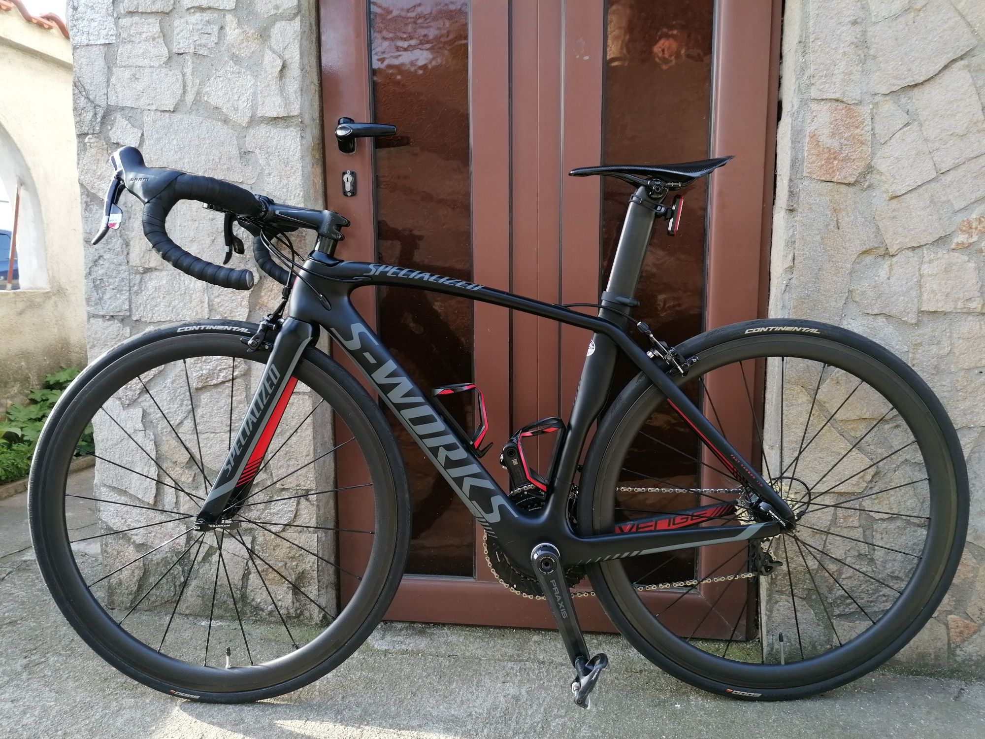 Шосеен S-Works Carbon, Sram RED 2*10