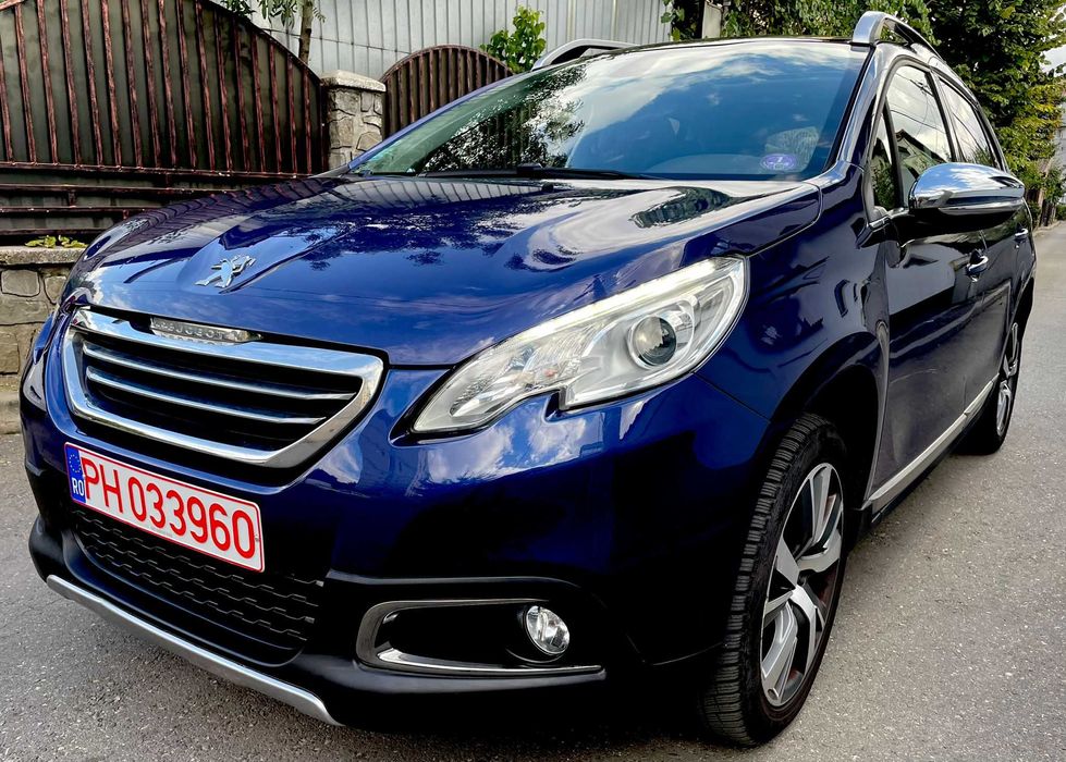 Peugeot 2008 1.2 e-THP Feline Titane