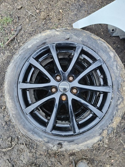 Jante Borbet 5x114,3 7J ET45 225 45 R17 Renault Honda Negre