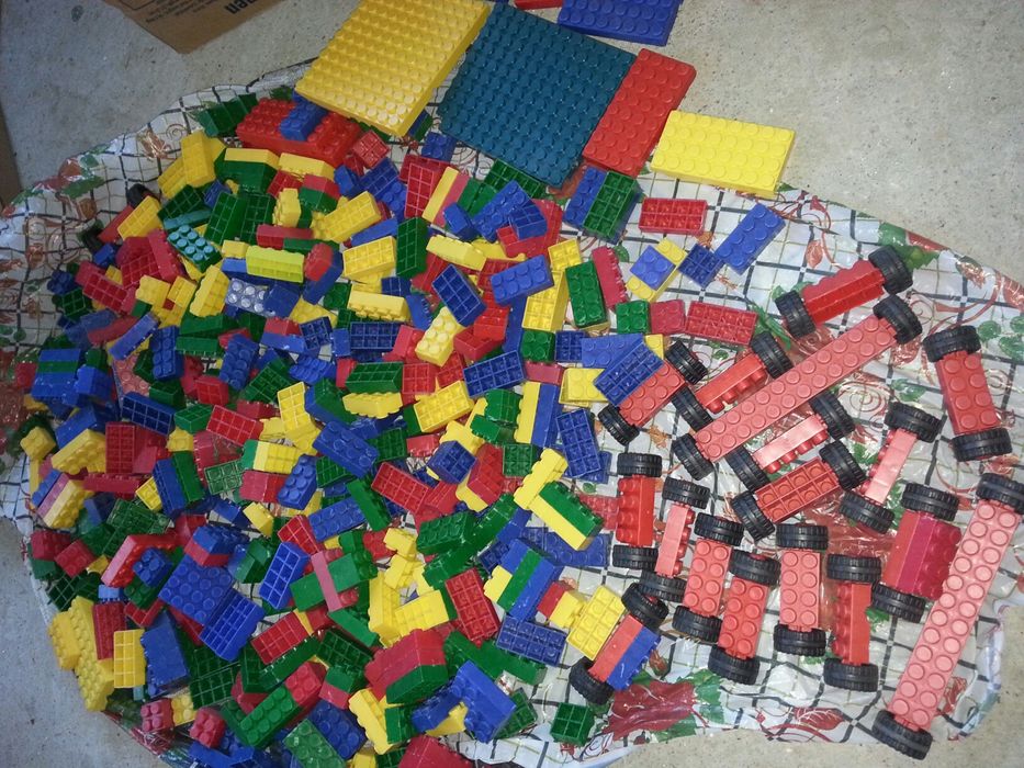 Jucării constructie