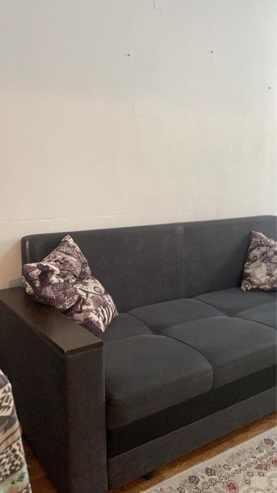 Диван в отличном  состоянии