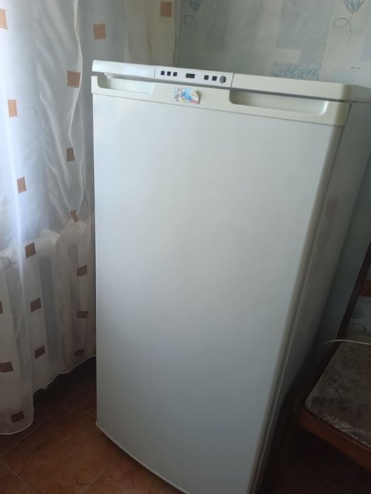 Продам холодильник б/у