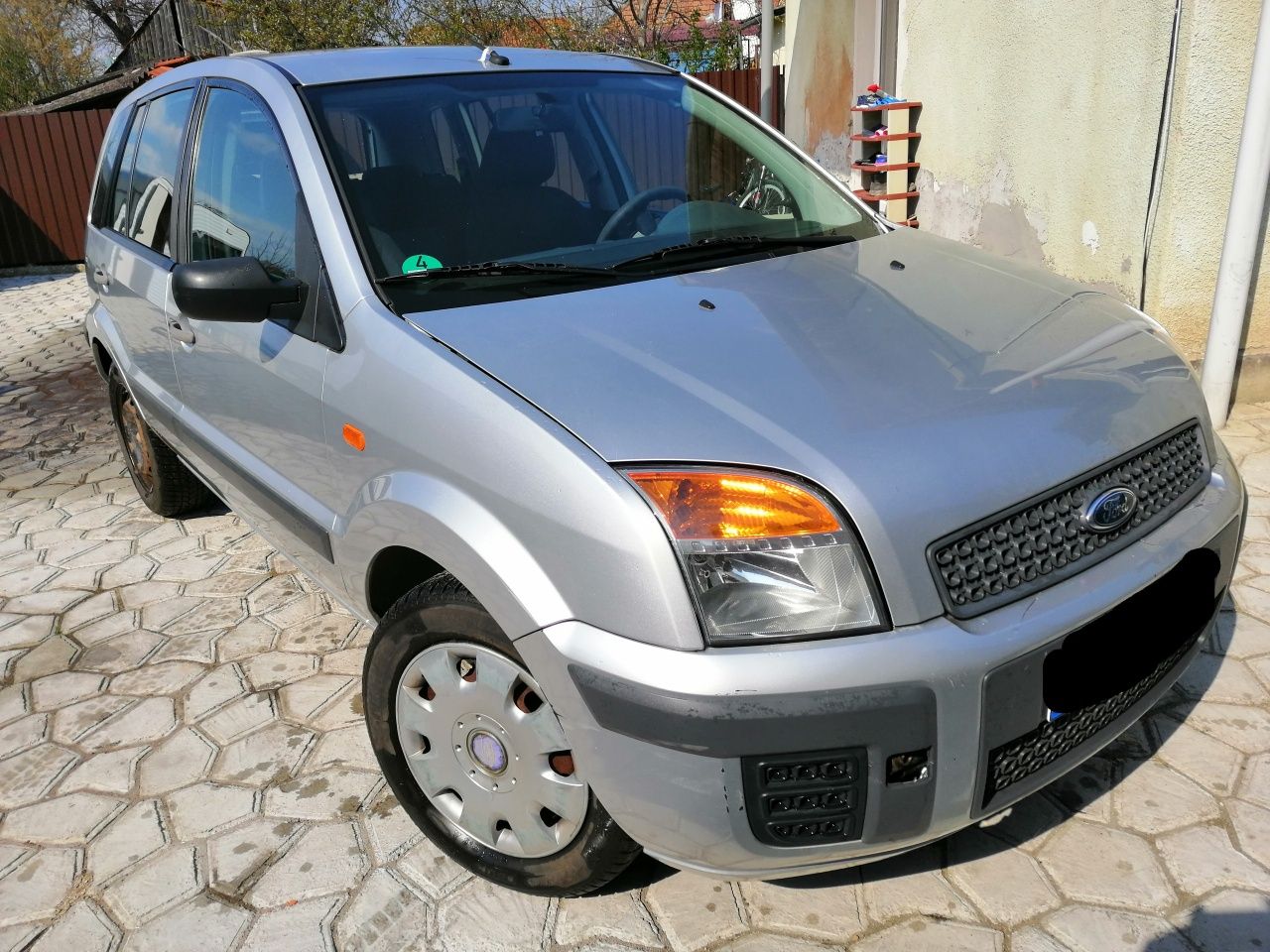 Vând Ford fusio 1,4 diesel