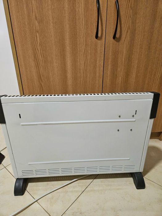 Конвектор Crown CCH-2012F