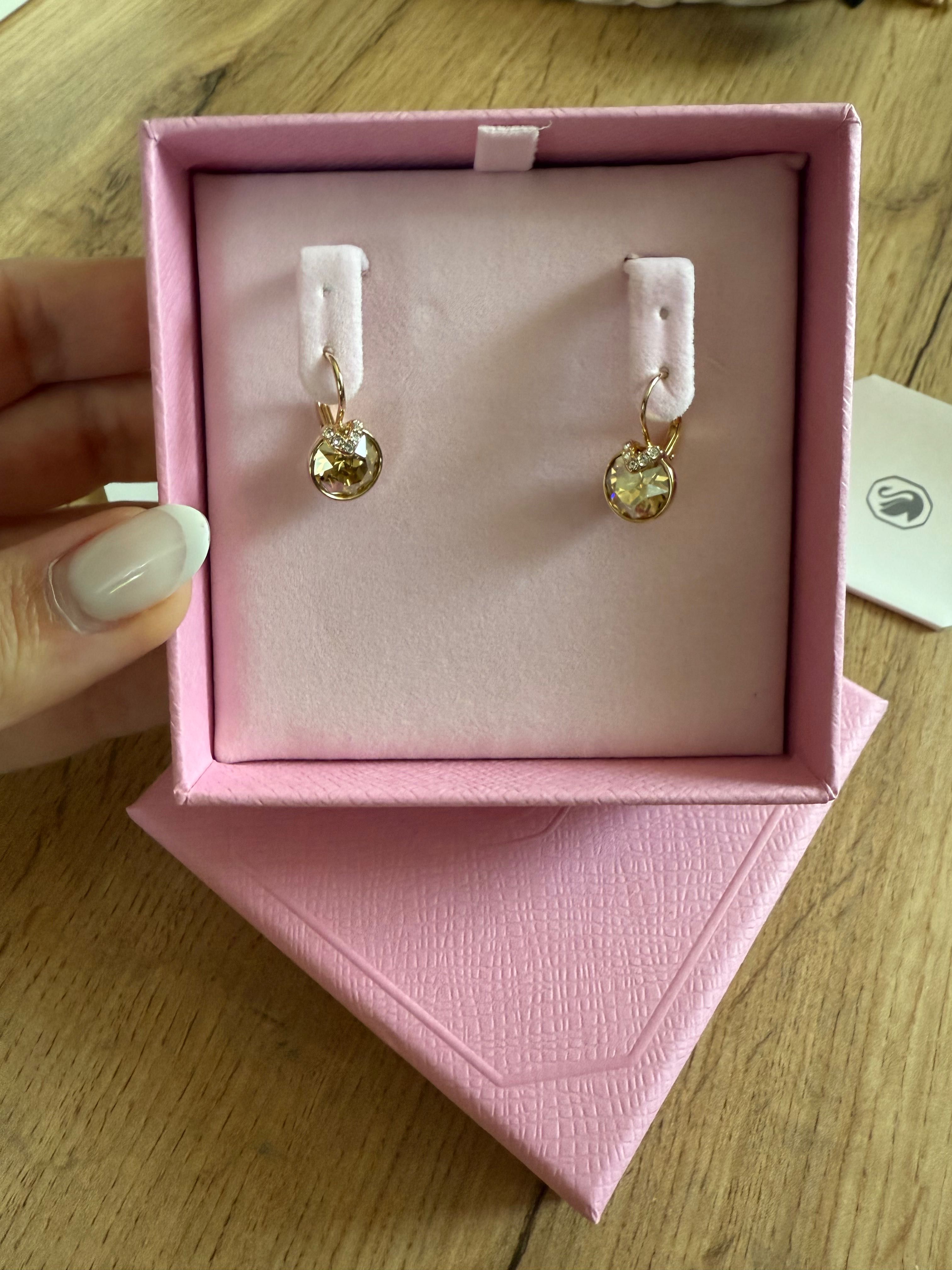 Дамски обеци Swarovski