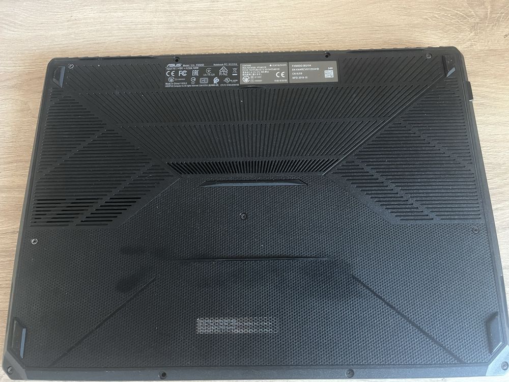 Геймърски лаптоп Asus tuf gaming