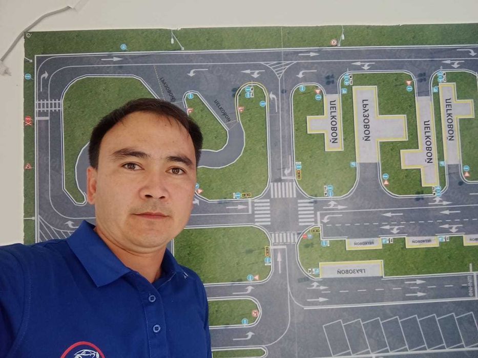 Инструктор по вождению Вождение. Автоинструктор. Обучение вождению.