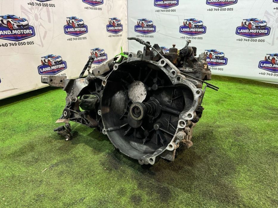 Cutie de viteze manuala 6+1 volvo v40 2.0 d d3 d5204t6 tip: m66d,tf-80sd rfcg9r-7f097-cea, an 2013