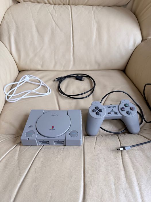 PlayStation 1 Mini + 1 джойстик