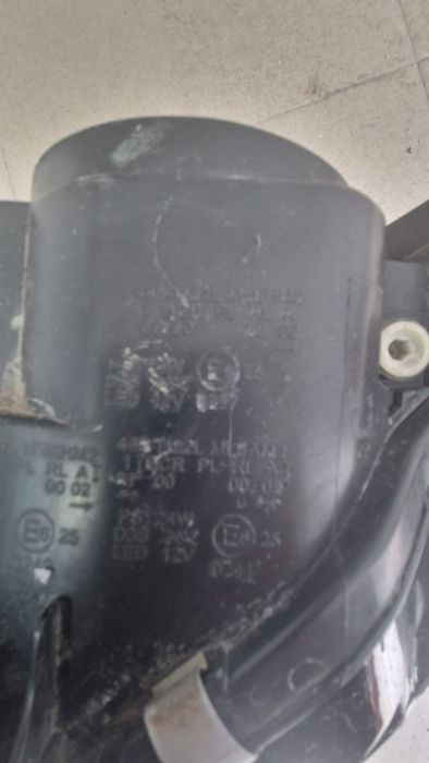 Ляв фар завиващ, ауди а4 б8