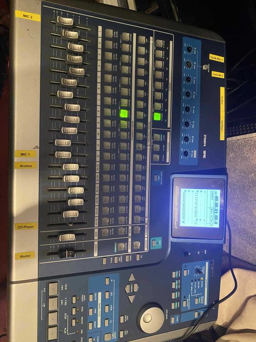Mixer Tascam in stare bune de functionare
