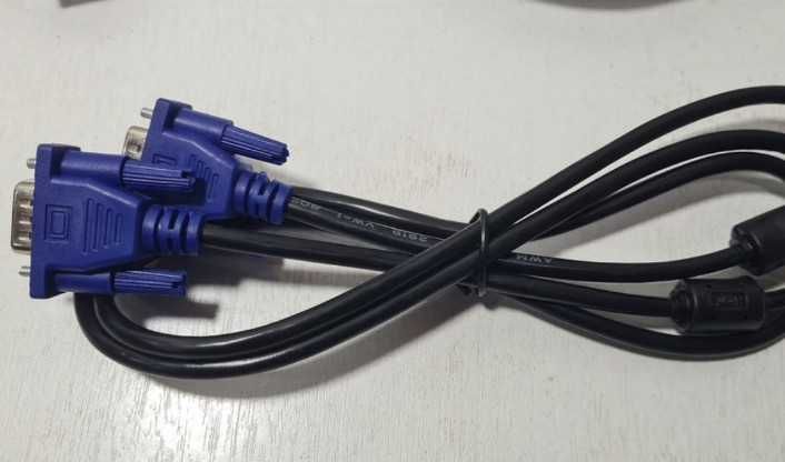 VGA кабель для монитора