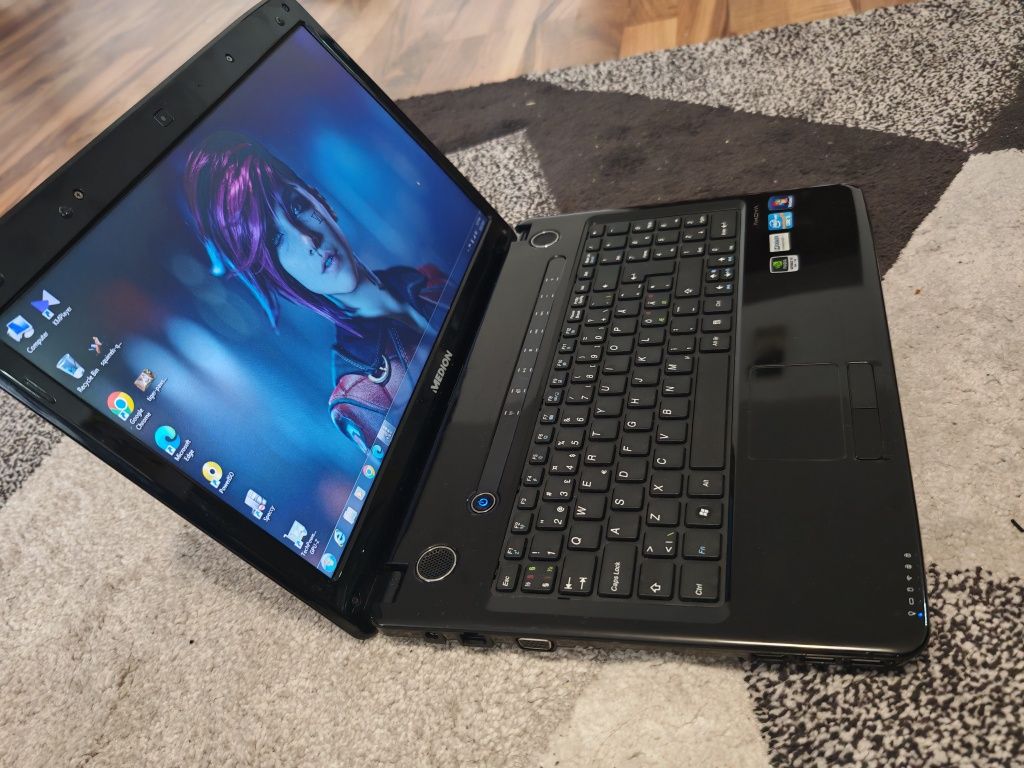 Laptop Medion Akoya i3