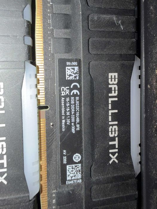 RAM Crucial Ballistix (4x8GB) DDR4 RAM памет:  DDR4-3200, CL16