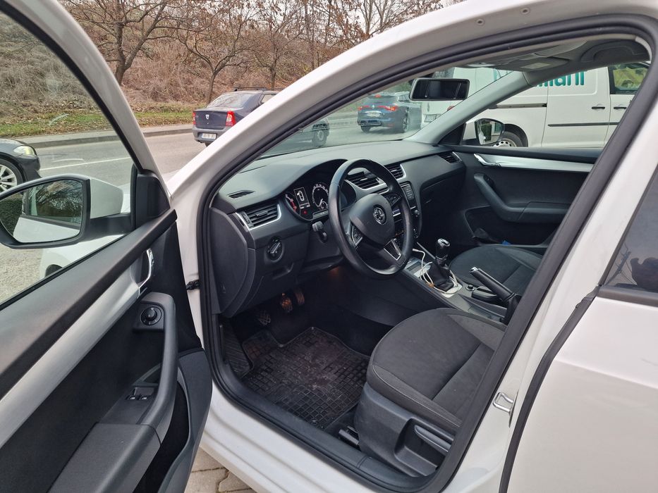 Skoda Octavia  Berlina 2017 1.0 Benzina  115cp 6+1 Viteze Km Reali