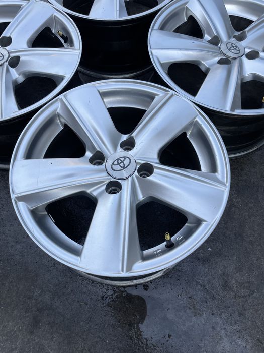 15 Diska 4x100 Obmenam bor