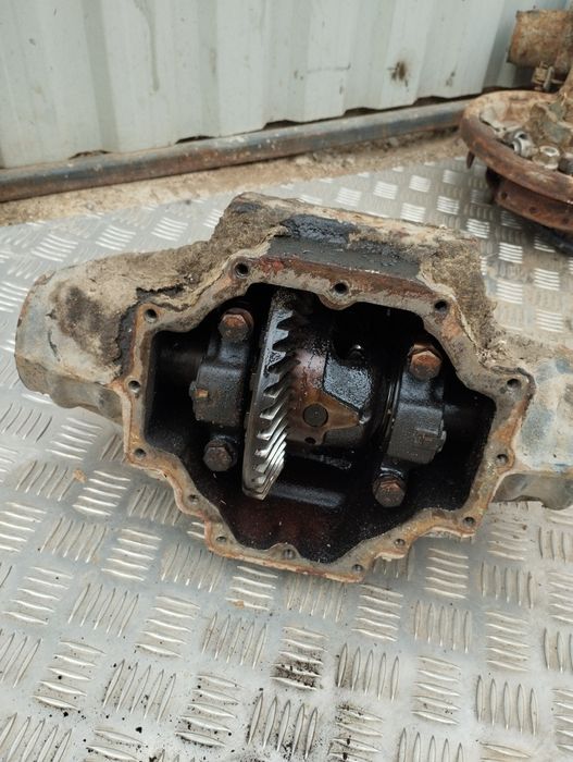 Grup conic Dacia papuc sau aro 10