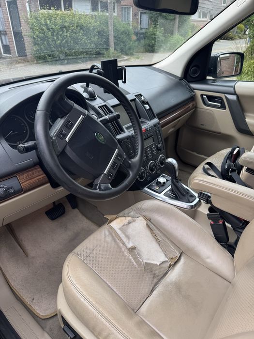Land Rover Freelander 2