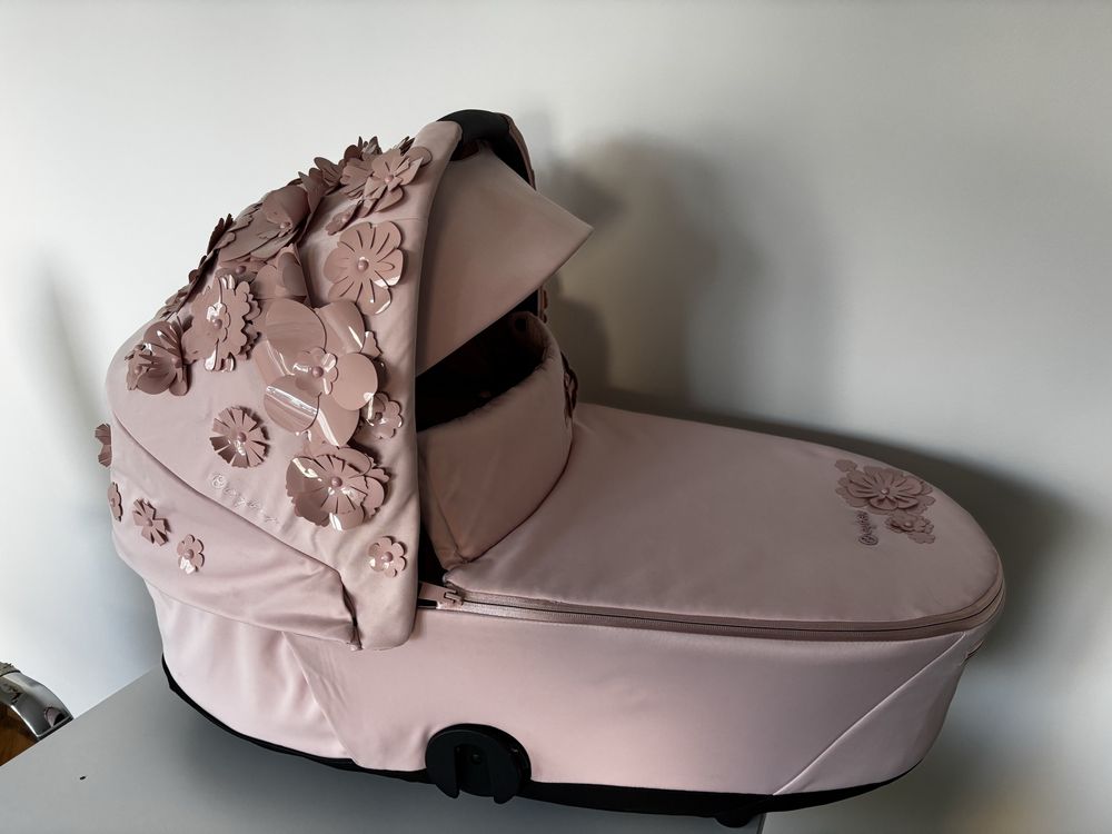 Зимен кош Cybex Simply Flowers за Mios 3