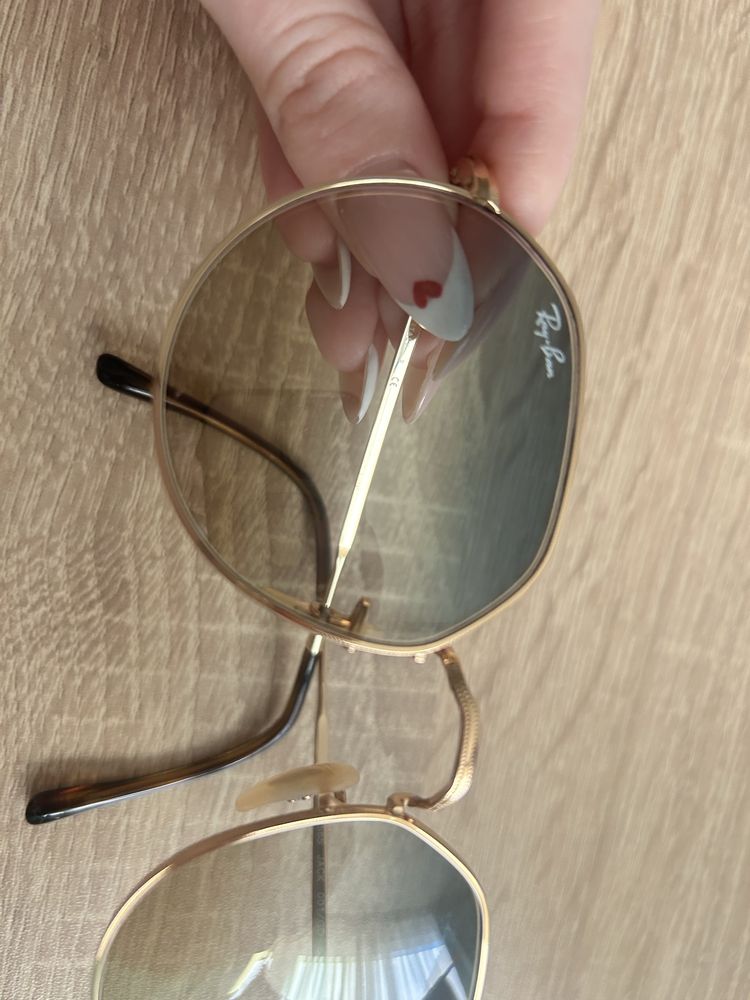 Очила Ray Ban Нови преливащи се стъкла