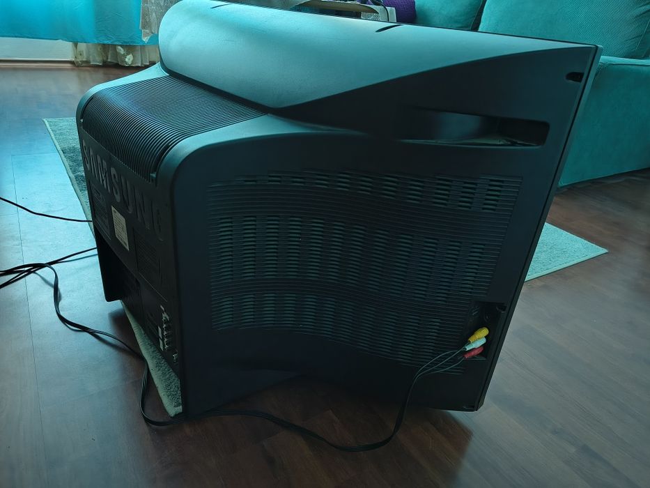 HD CRT Телевизор Samsung