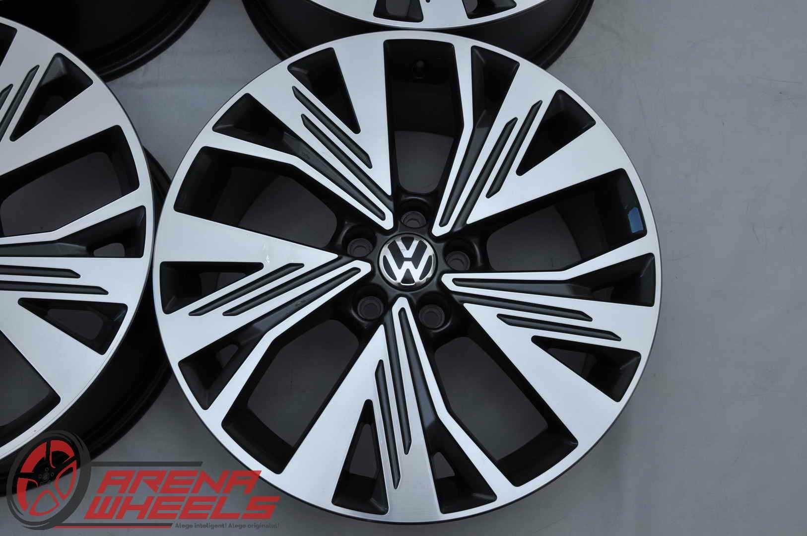 Jante Noi 19 inch Originale VW ID.3 ID.4 ID.5 Tiguan Passat Arteon R19