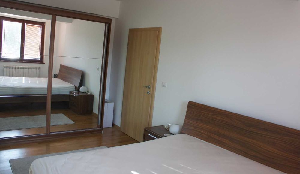 Дава се под наем Двустаен апартамент в Пловдив, Каменица 1 - 58 кв.м за 265 € - Снимка #2