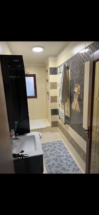 Inchiriez Casa individuala