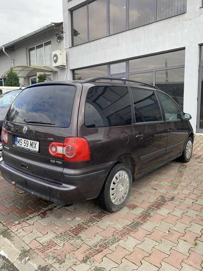 Autoturism Volkswagen Sharan 2.0 Tdi