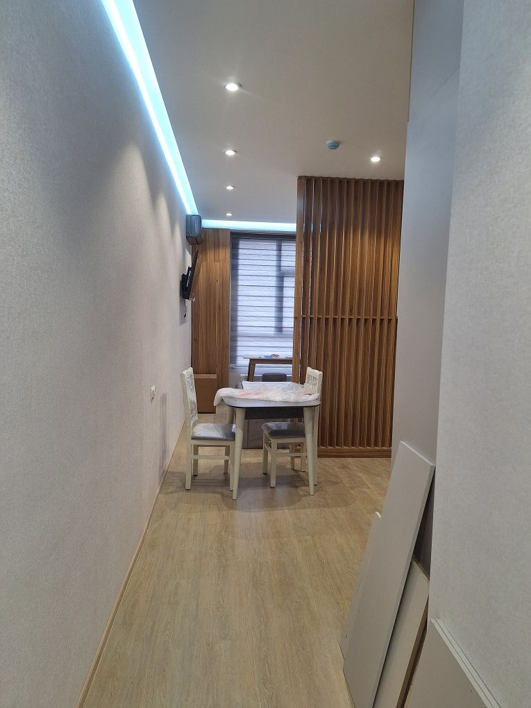 Yakkasaroyda 1 xonalik uy studio remont 30 kv (ARENDA)