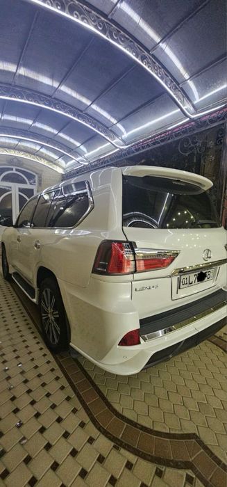 Lexus 570          Restaling 2021  qilingan