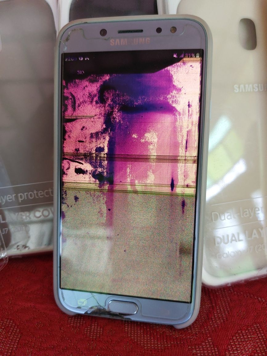 1 buc Tel Samsung J7 2017 SPART si 7 huse folosite