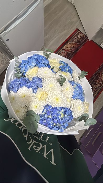 Цветы 10к саудасы бар