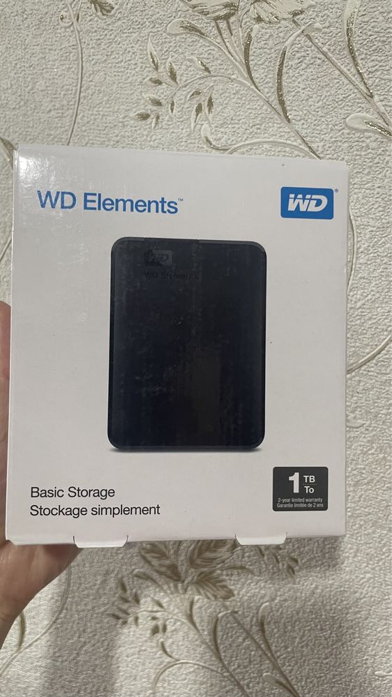 Внешний жесткий диск WD Elements 1 TB