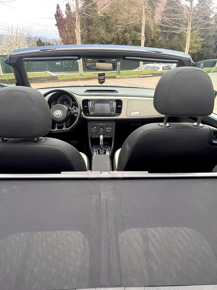 2018 Volkswagen Beetle/Cabrio/R-Line/2.0 TSI