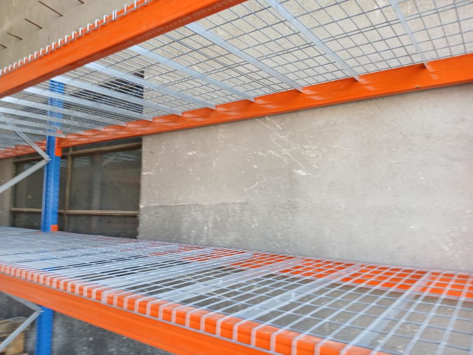 Rafturi metalice premium