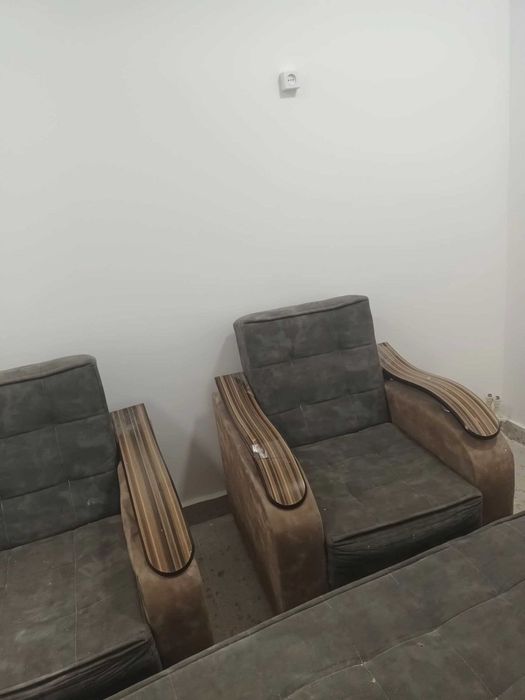 Диван.кресло сотилади