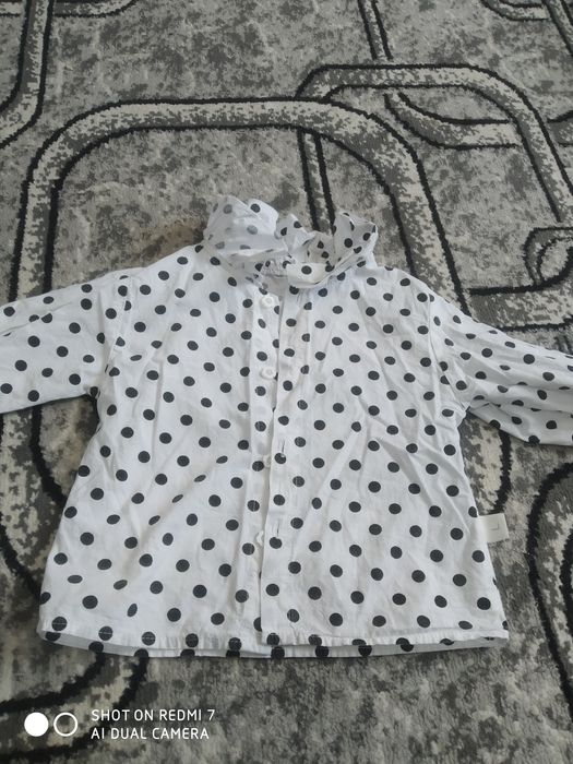 Продам детскую вещи