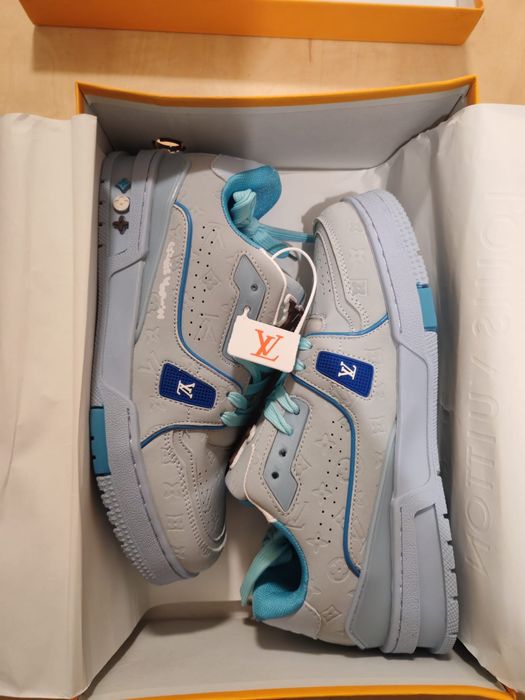 Louis Vuitton Leather low trainers