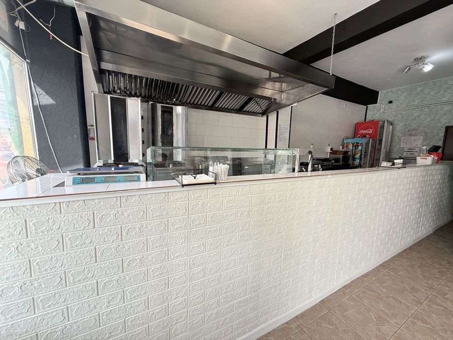 Afacere la cheie fast food