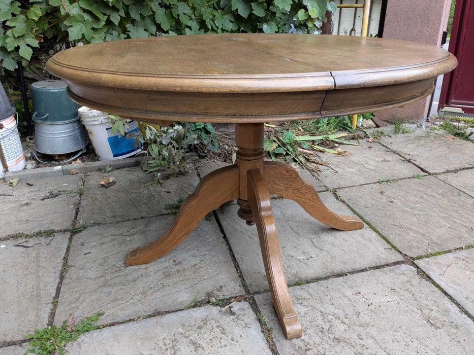 Masa extensibila din lemn masiv